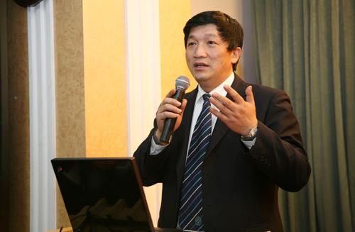 陈海啸.jpg